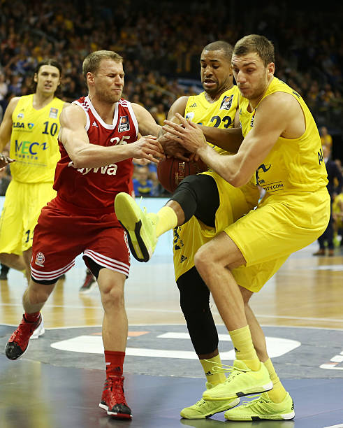 的系列赛中 的系列赛中