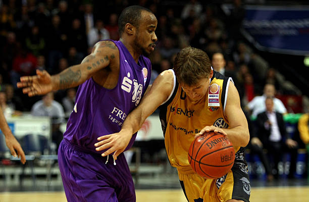 等多家英国 等多家英国