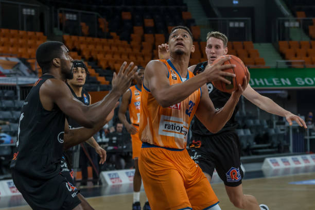 否成为勇士 否成为勇士